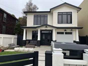 546 Oxford Avenue