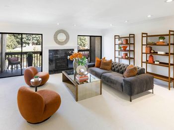 226 W Edith Avenue