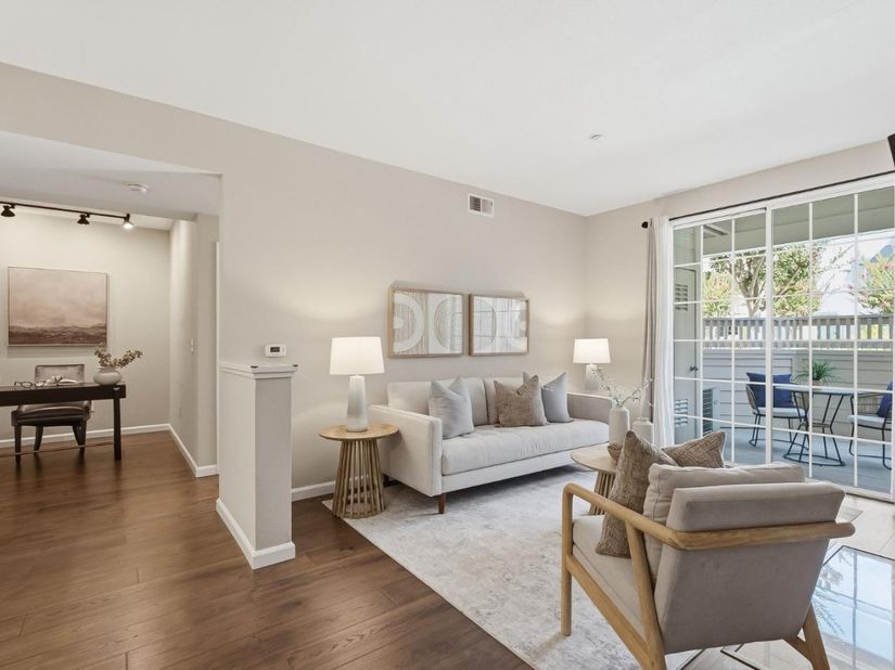605 Arcadia Terrace 104, Sunnyvale CA 94085