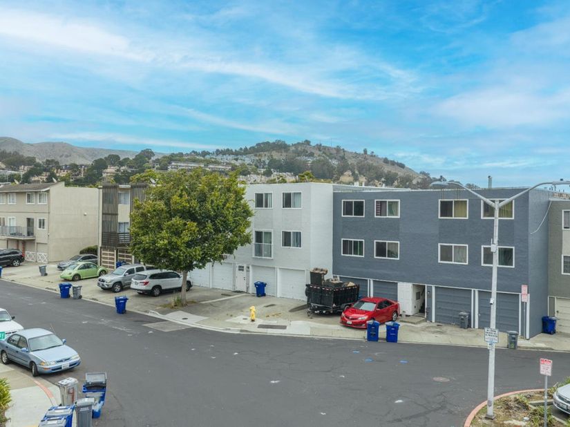 324 Susie Way, South San Francisco CA 94080
