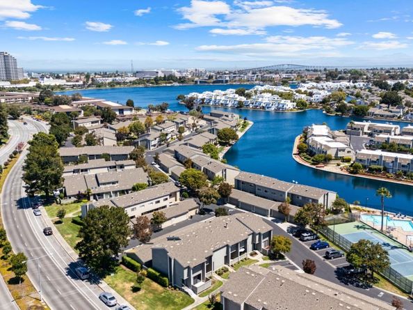 806 Norma Lane, Foster City CA 94404