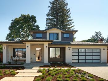 944 Aura Way