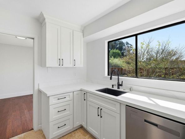 2022 Bob White Ln, Santa Cruz CA 95065