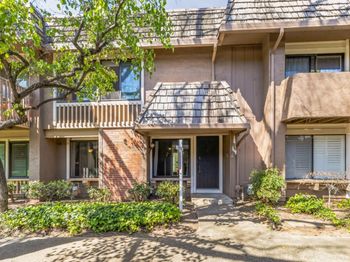 4636 Columbia River Court