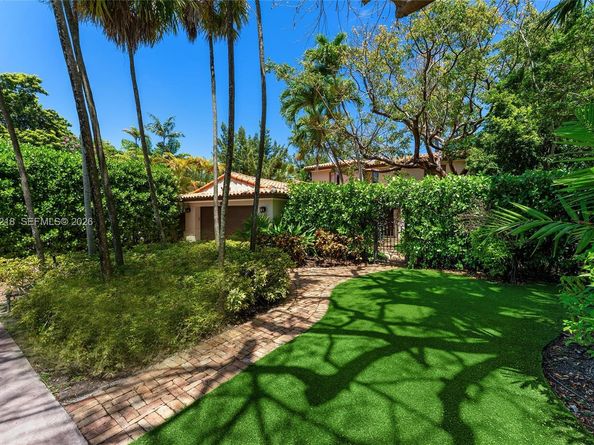 6121 La Gorce Dr, Miami Beach FL 33140