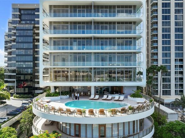 2678 Tigertail Ave 1705, Miami FL 33133