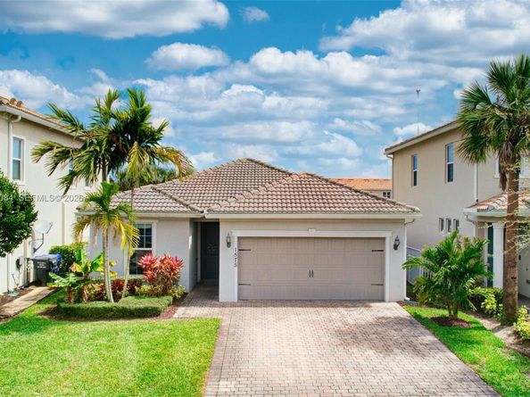 1575 Pongam Ter, Hollywood FL 33021