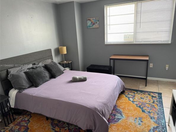 865 Collins Ave 305, Miami Beach FL 33139