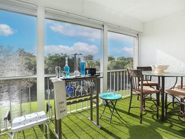 6570 Royal Palm Blvd 301J, Margate FL 33063