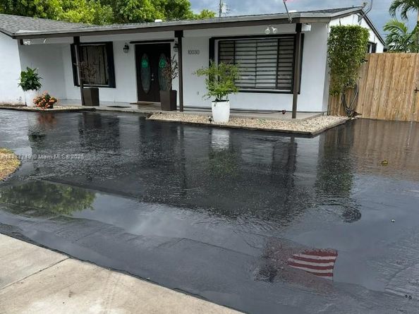 10030 SW 51st Ter, Miami FL 33165