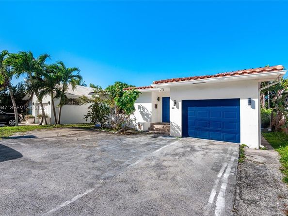 8950 Harding Ave, Surfside FL 33154