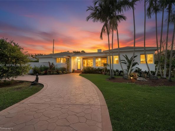 5889 Devonshire Blvd, Miami FL 33155