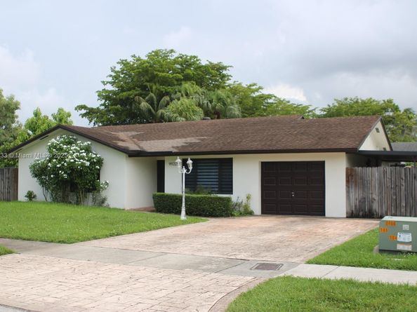 9922 SW 133rd Pl, Miami FL 33186