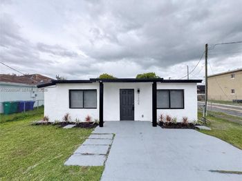 1305 NW 5th Ave