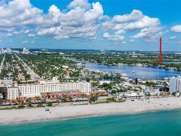 844 Johnson St, Hollywood FL 33019