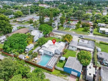230 SW 14th Street