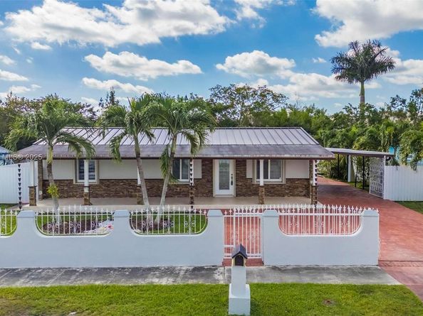 15430 SW 308 st, Homestead FL 33033