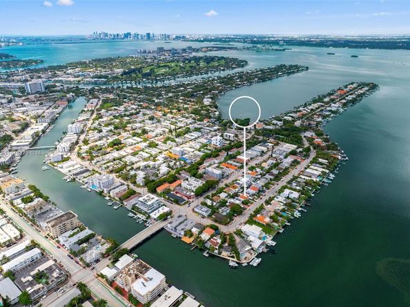 642 86th St, Miami Beach FL 33141