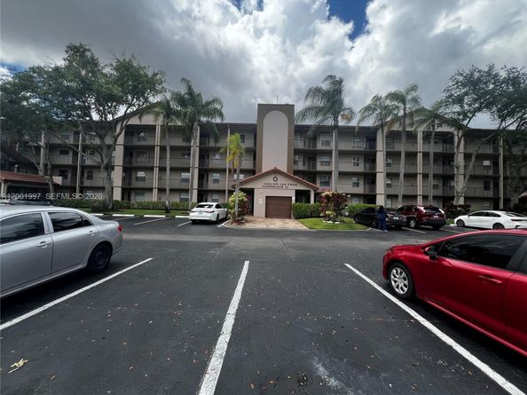 1200 SW 124th Ter 106O, Pembroke Pines FL 33027