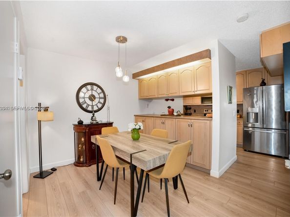 9135 SW 20th Pl D, Davie FL 33324