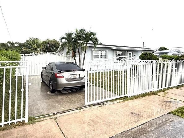 12015 SW 188 St, Miami FL 33177