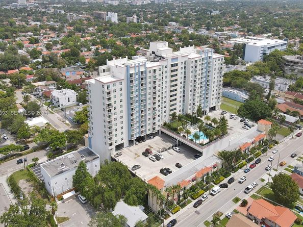 3000 Coral Way 412, Miami FL 33145