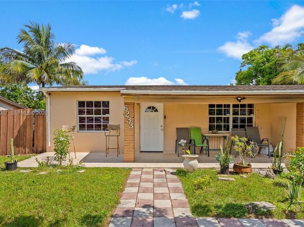 6233 Rodman St, Hollywood FL 33023
