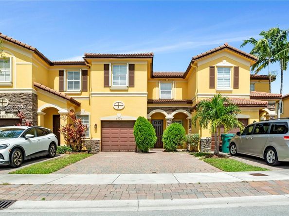 8678 NW 113th Ct, Doral FL 33178