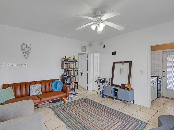 8420 Byron Ave 7, Miami Beach FL 33141