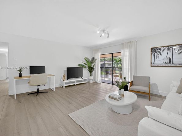 261 Deer Creek Blvd 1205, Deerfield Beach FL 33442