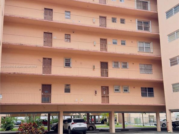 440 E 23rd St 1219, Hialeah FL 33013
