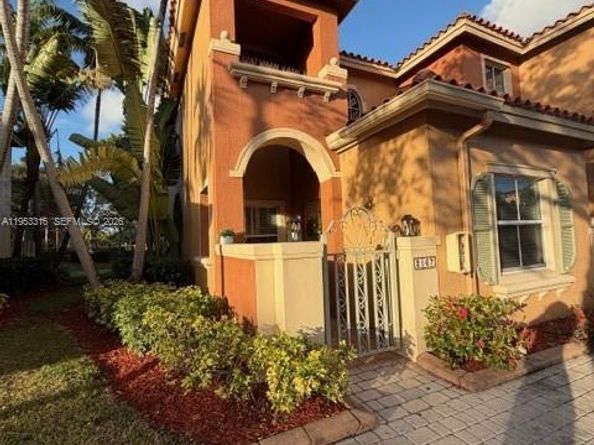 2167 Anchor Ct 2001, Dania Beach FL 33312
