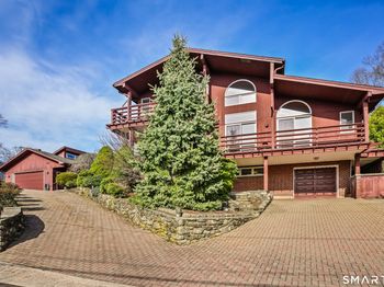 31 Mountain View Drive