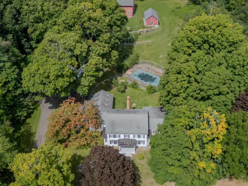 394 Tashua Road, Trumbull CT 06611