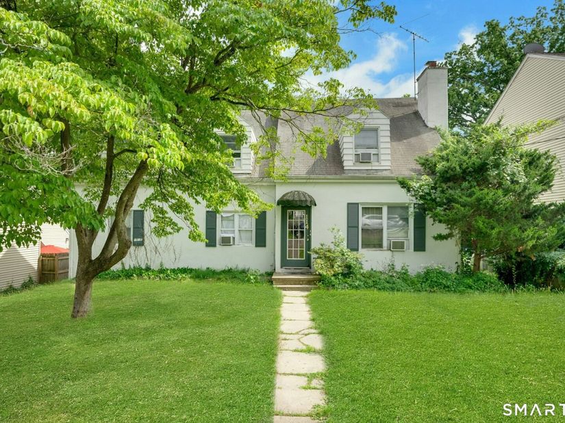 114 Pine Hill Avenue, Stamford CT 06906