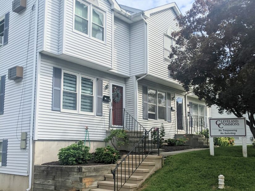 29 Cleveland Street 5, Danbury CT 06810