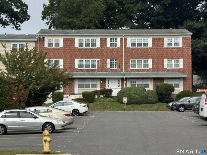 50 Greenhouse Road 58B, Bridgeport CT 06606