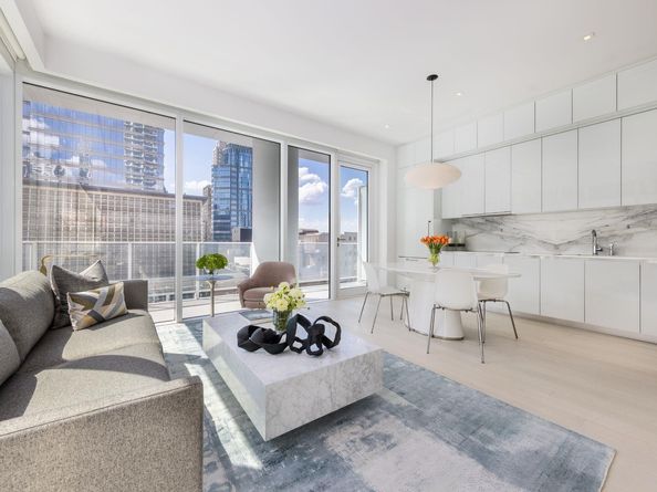200 East 59th Street 10B, New York NY 10022