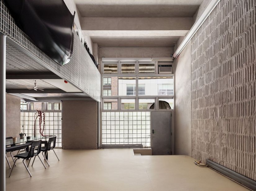 529 West 42nd Street 1A, New York NY 10036