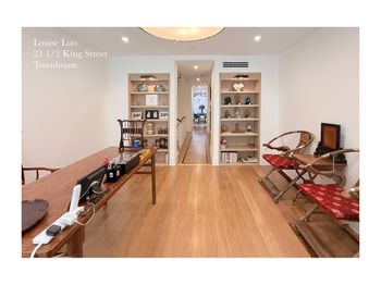 21 1/2 King Street