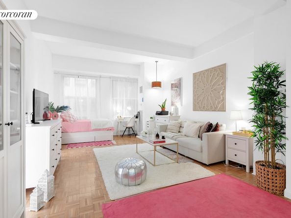88 Greenwich Street 526, New York NY 10006