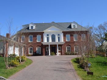 5020 Grosvenor Avenue