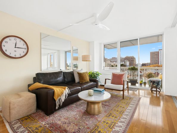 420 West 23rd Street 9A, New York NY 10011
