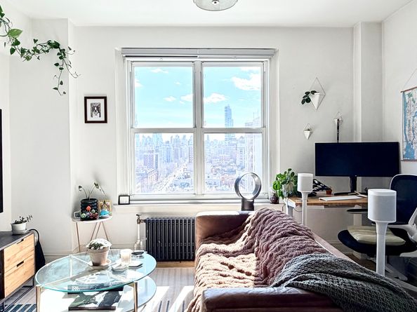 200 West 108th Street 15G, New York NY 10025