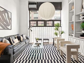 536 West 43rd Street