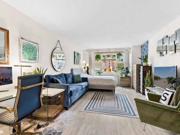 40 Clinton Street 8B, Brooklyn NY 11201