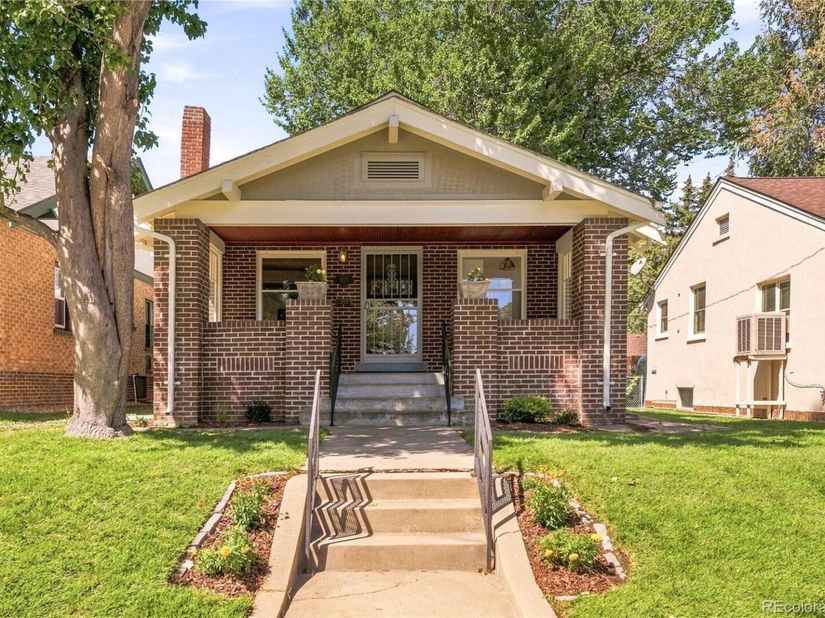 827 Harrison Street, Denver CO 80206