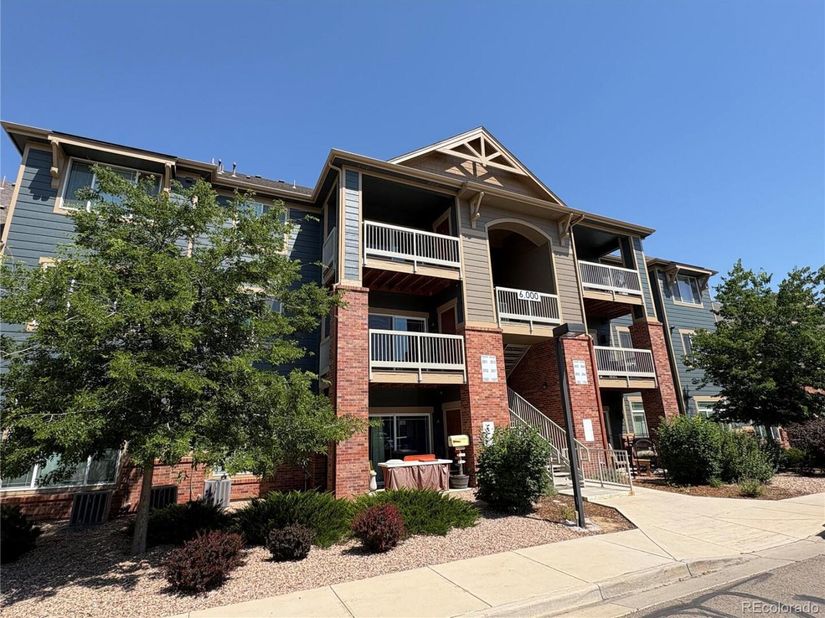 804 Summer Hawk Drive 6207, Longmont CO 80504