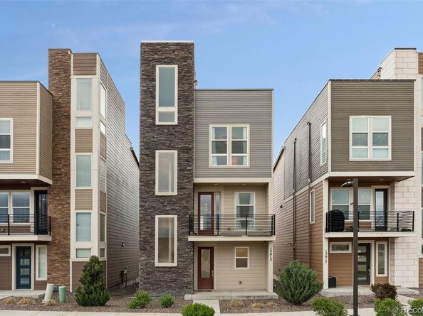 15613 E Broncos Place, Englewood CO 80112