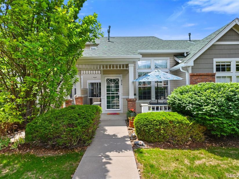 658 S Yarrow Street, Lakewood CO 80226